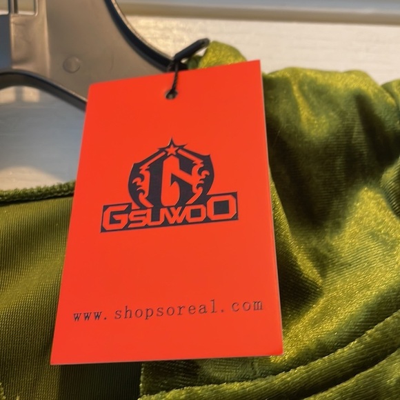 NWT Gsuwoo 2 piece velour suit size - M - Picture 4 of 12